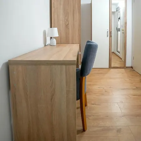 Izi Apartamento *