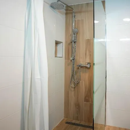 Izi شقة سبليت